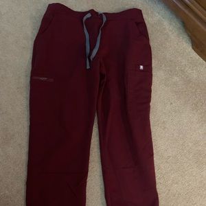 Burgundy figs straight leg